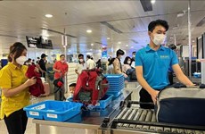 Proponen medidas para acortar tiempos de trámites migratorios en el aeropuerto de Tan Son Nhat