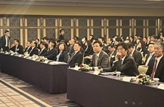 Japón busca oportunidad de inversión en mercado bursátil de Vietnam