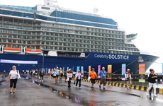 Provincias centrovietnamitas experimentan alza de turistas extranjeros por vía marítima