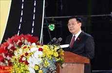 Presidente del Parlamento asiste al 20° aniversario del restablecimiento de provincia de Dak Nong