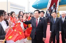 Presidente del Parlamento de Vietnam llega a Beijng para visita oficial a China