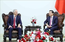 Vicepirmer ministro de Vietnam recibe al exprimer ministro británico Tony Blair