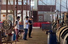 Laos acelera la concesión de licencias a trabajadores extranjeros