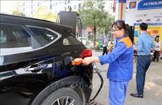 Precios de la gasolina suben en el último ajuste en Vietnam