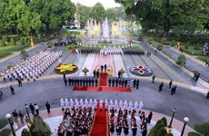 Líder vietnamita preside ceremonia de bienvenida al presidente de EE.UU. 