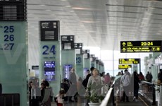 Vietnam aprende experiencias internacionales en socialización de aeropuertos 
