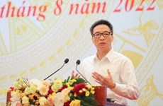 Vicepremier vietnamita insta a seguir renovando plan de estudios de educación básica