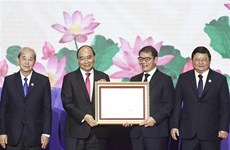 Presidente vietnamita exhorta a THACO a ser pionero de productos respetuosos con ambiente