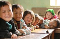 Mejoran estudio y nutrición de niños en zonas apartadas de Vietnam 