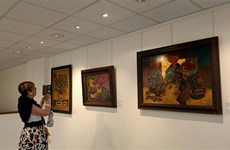 Exposición de bellas artes en París resalta imagen de Vietnam