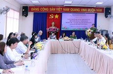 Distribuyen informaciones legales a comunidad vietnamita en extranjero 