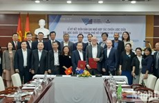Robustecen universidades vietnamita y australiana cooperación en inteligencia artificial