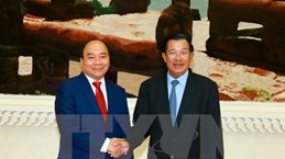 Premier vietnamita envía mensaje de agradecimiento a su par camboyano