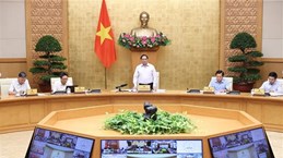 Primer ministro de Vietnam insta a mayores esfuerzos para alcanzar metas de desarrollo en 2022
