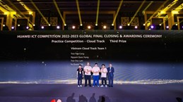 Estudiantes vietnamitas ganan premio en Competencia Mundial de TIC