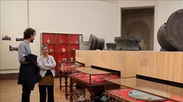 Museo belga alberga mayor colección de antigüedades vietnamitas en exterior