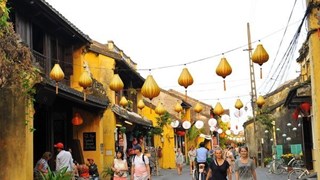 Vietnam podría recibir hasta 10 millones de turistas extranjeros en 2023 