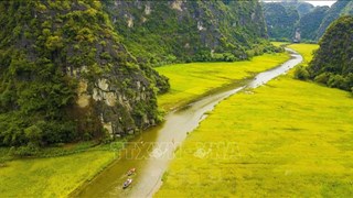 Ninh Binh figura entre las 10 maravillas del mundo libre de multitudes 