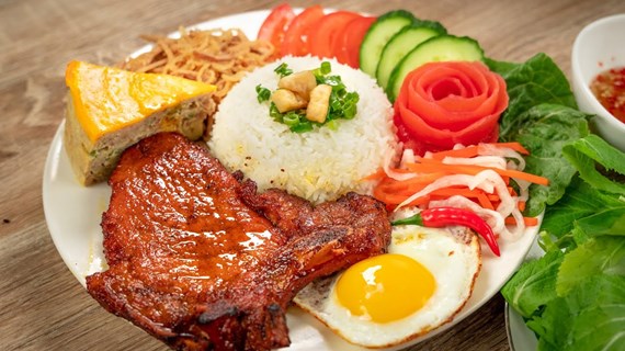 “Com tam” de Vietnam entre los tres mejores platos de arroz del mundo