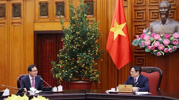 Samsung: exitoso modelo de inversión en Vietnam, dice primer ministro