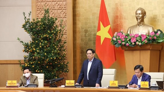 Premier de Vietnam insta a controlar el COVID-19 durante el feriado del Tet