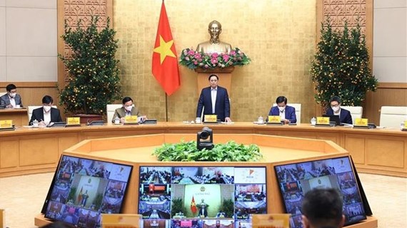 Primer ministro vietnamita preside reunión con 63 provincias y ciudades sobre lucha antipandémica
