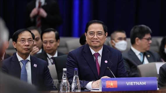Primer ministro de Vietnam concluye con éxito visita de trabajo a Estados Unidos