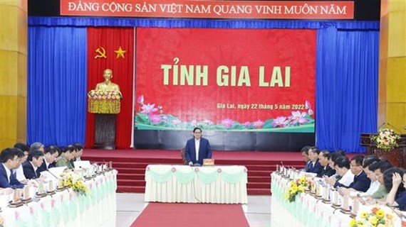 Premier insta a promover desarrollo de provincia altiplana vietnamita de Gia Lai 