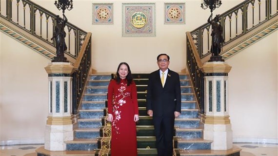 Vicepresidenta vietnamita se reúne con primer ministro tailandés  