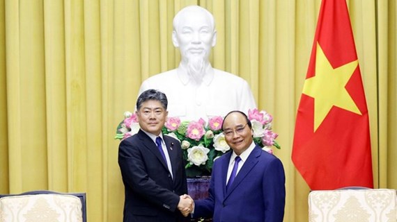 Presidente vietnamita recibe a ministro de Justicia de Japón