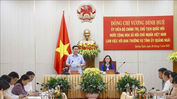 Dirigente del Legislativo de Vietnam realiza visita de trabajo en Quang Ngai