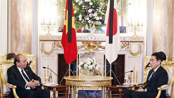 Presidente vietnamita se reúne con primer ministro japonés 