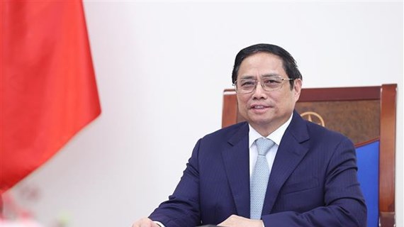 Premier vietnamita sostiene conversación telefónica con su homóloga francesa