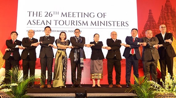 Vietnam propone mayor cooperación de la ASEAN en el sector turístico 
