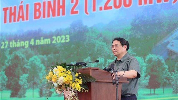 Premier vietnamita asiste a inauguración de central termoeléctrica Thai Binh 2