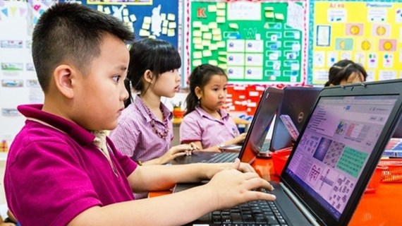 Garantiza Vietnam un mundo digital seguro y sano para niños