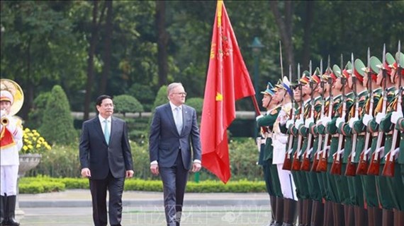 Primer ministro de Vietnam preside ceremonia de bienvenida su homólogo australiano
