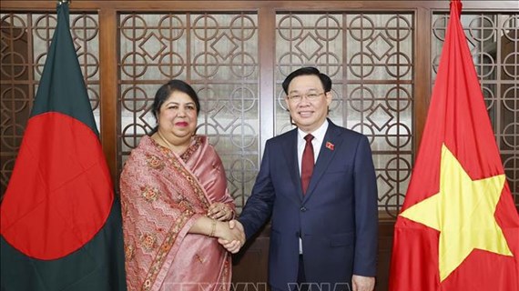 Dirigentes parlamentarios vietnamitas y bangladesíes sostienen conversaciones