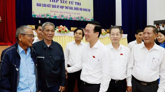 Presidente de Vietnam se reúne con votantes en ciudad de Da Nang