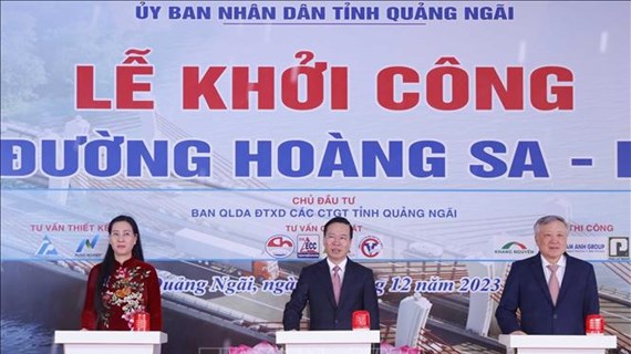 Presidente asiste a ceremonia de anuncio del Plan Maestro de Quang Ngai