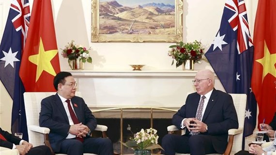 Titular del Parlamento vietnamita se reúne con gobernador general de Australia