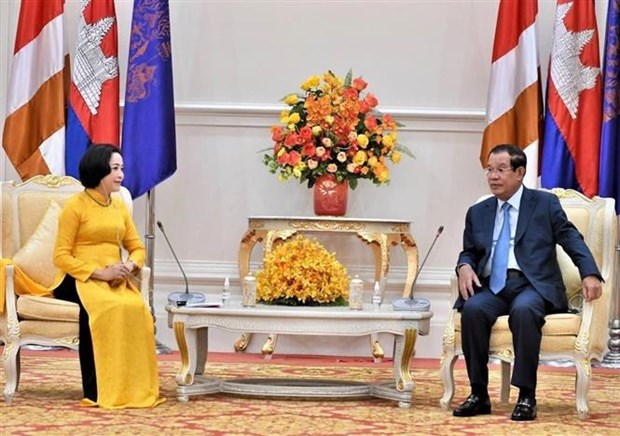 Vietnam y Camboya promueven la amistad y diplomacia pueblo a pueblo hinh anh 1