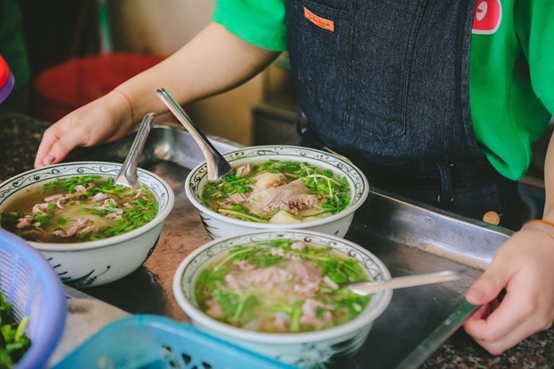 Tres comidas callejeras vietnamitas figuran entre las 50 mejores de Asia, segun CNN hinh anh 2
