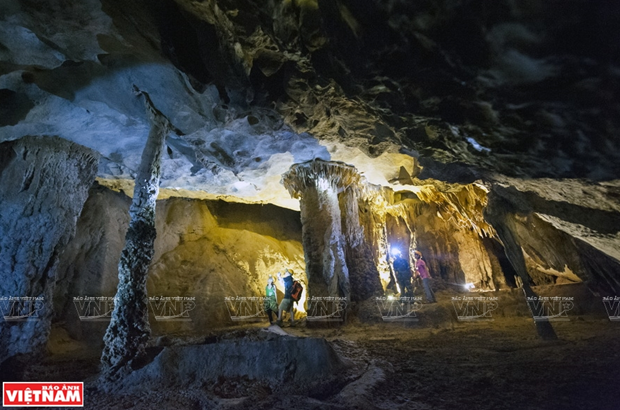 Una experiencia por la cueva Thien Duong en la provincia vietnamita de Quang Binh hinh anh 7