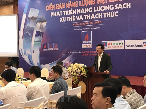 Evaluan dificultades para desarrollar fuentes de energia renovable en Vietnam hinh anh 2