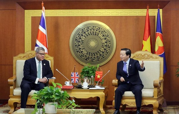 Reino Unido dispuesto a ayudar a Vietnam en cumplimiento de compromisos asumidos en la COP26 hinh anh 1