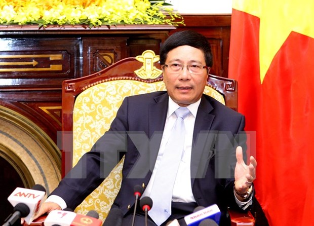 Diplomacia vietnamita: 70 anos de acompanar a la revolucion del pueblo hinh anh 1