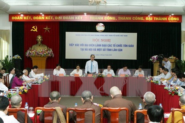 Funcionarios de FPV se reunen con dignatarios religiosos hinh anh 1