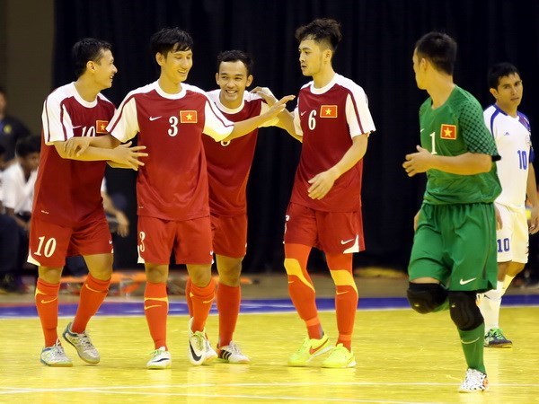 Entra Vietnam a semifinal de futsal regional hinh anh 1