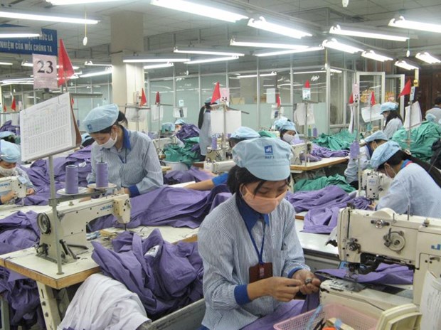 Industria textil de Vietnam enfrenta normas de origen de productos hinh anh 1